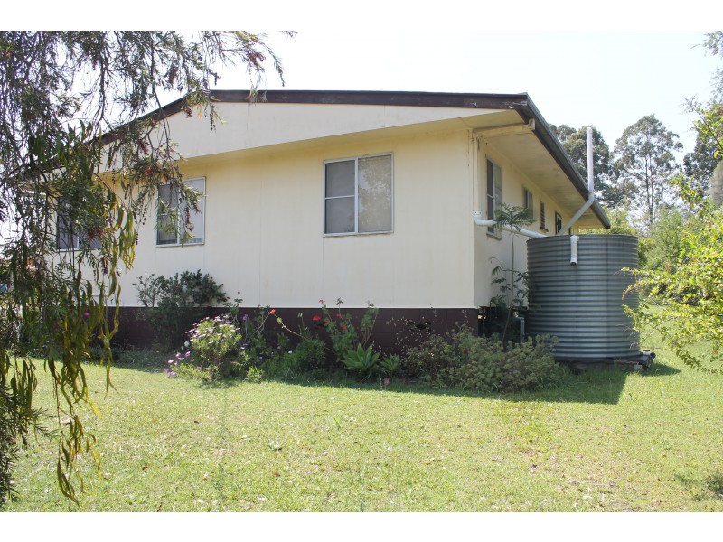 9 Gladys Street, Blackbutt QLD 4306