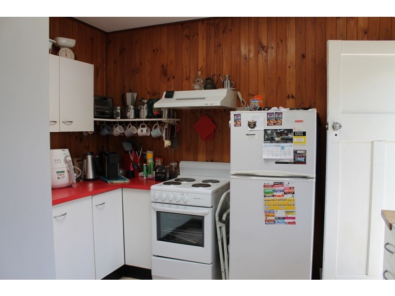 186 Crumpton Drive, Blackbutt QLD 4306