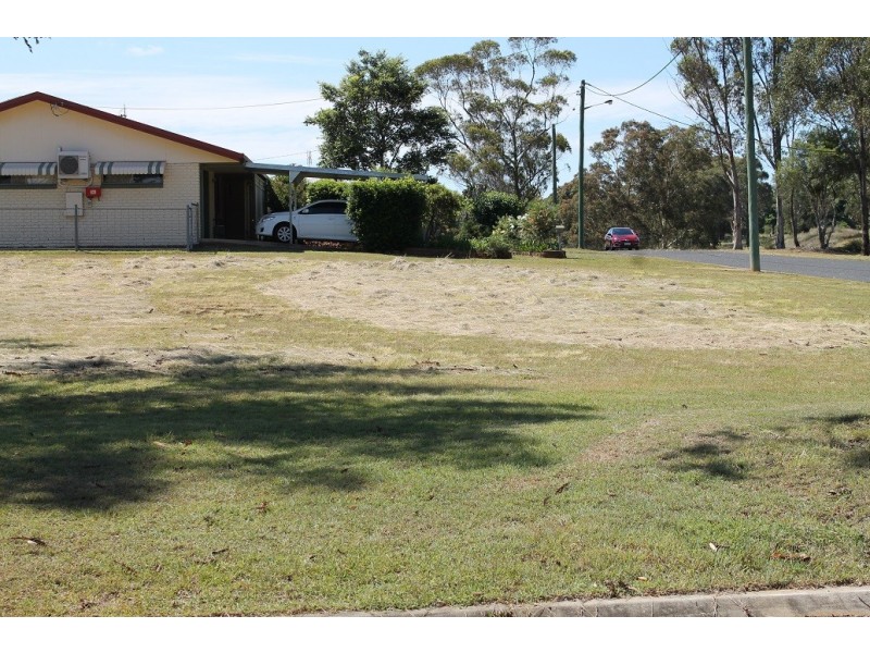 7 Bunya Drive, Yarraman QLD 4614
