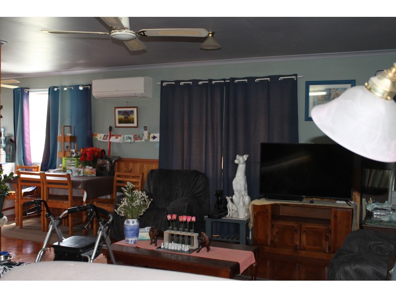 1 Miller Street, Blackbutt QLD 4306