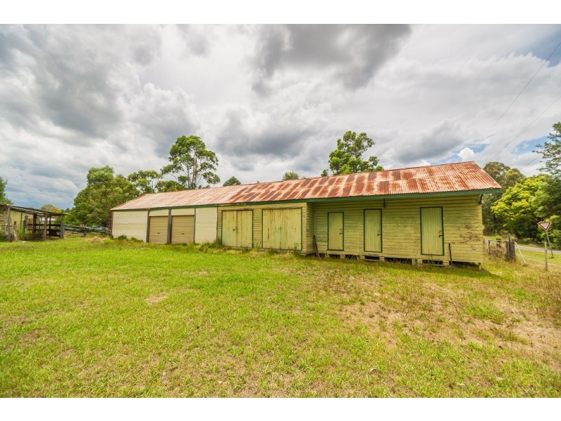 86 Hart Street, Blackbutt QLD 4306