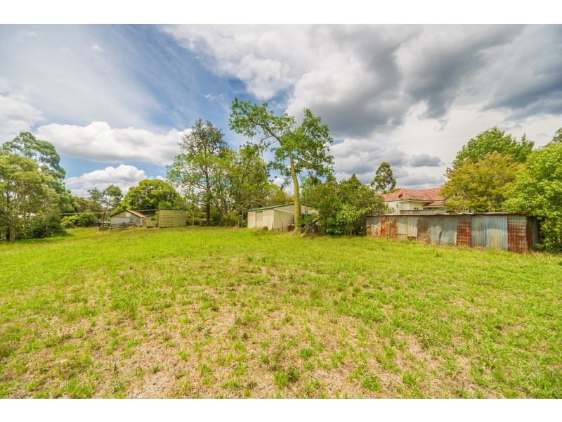 86 Hart Street, Blackbutt QLD 4306