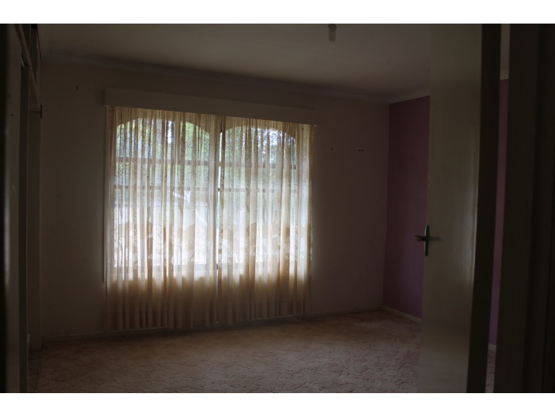 11 Hart Street, Blackbutt QLD 4306