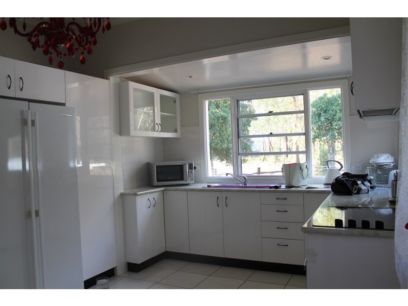 144 Hardgraves Road, Benarkin QLD 4306