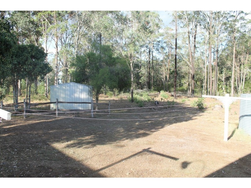 144 Hardgraves Road, Benarkin QLD 4306