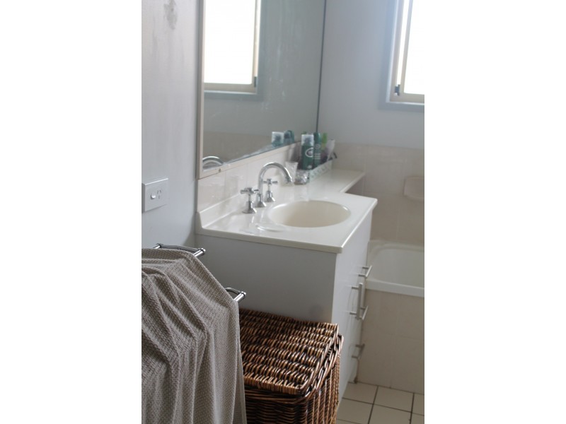 9 Miller Street, Blackbutt QLD 4306