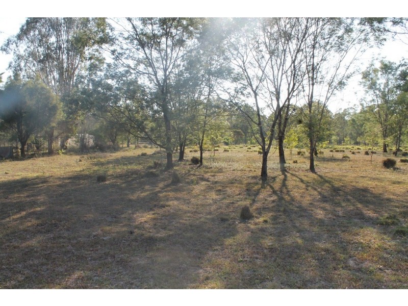 209 Crumpton Drive, Blackbutt QLD 4306