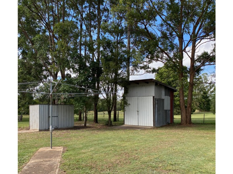 39 Janice Court, Blackbutt QLD 4306