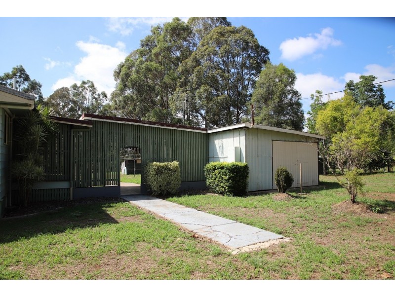 39 Janice Court, Blackbutt QLD 4306