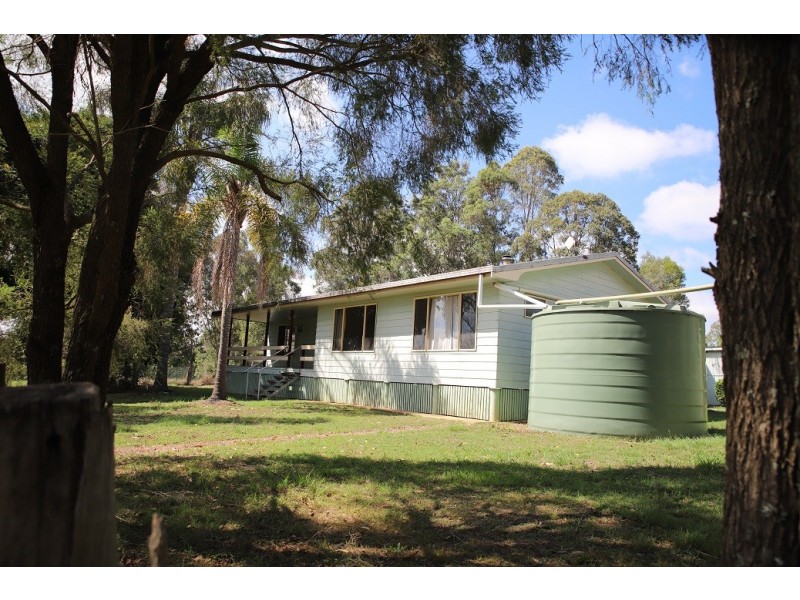 39 Janice Court, Blackbutt QLD 4306