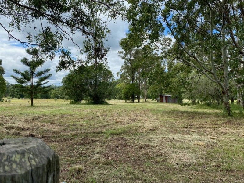 39 Janice Court, Blackbutt QLD 4306