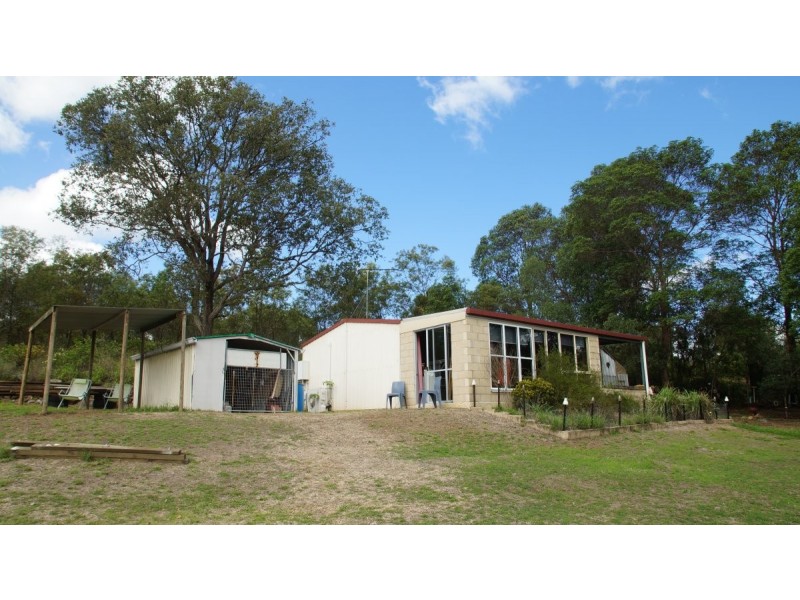 103 SUTHERLAND DRIVE, Blackbutt QLD 4306