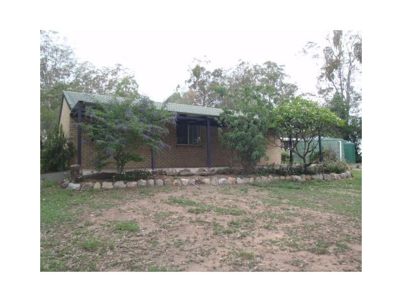 62 Langton Road, Blackbutt QLD 4306