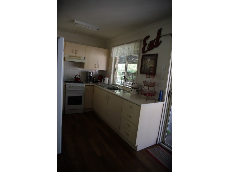 62 Langton Road, Blackbutt QLD 4306