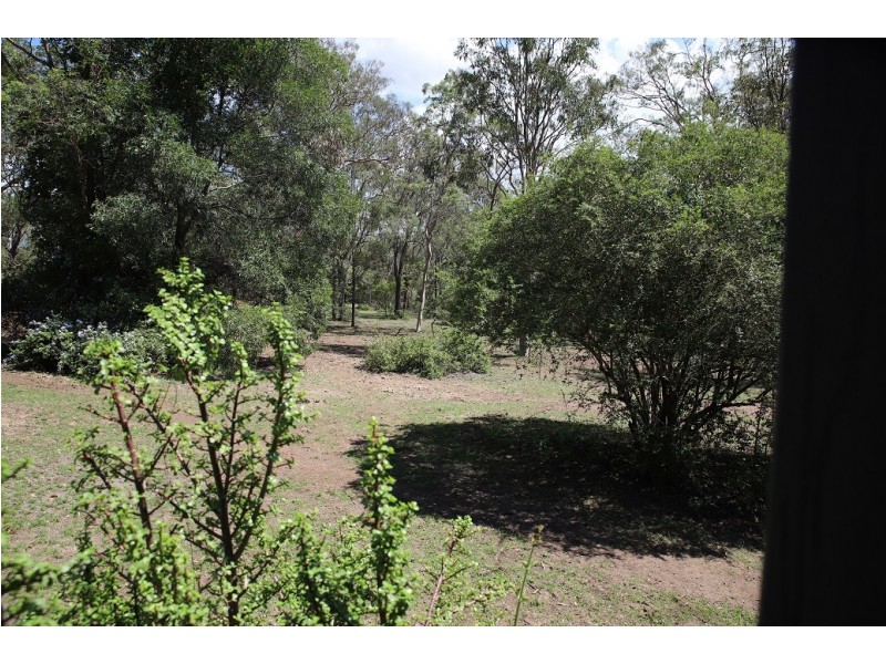 62 Langton Road, Blackbutt QLD 4306