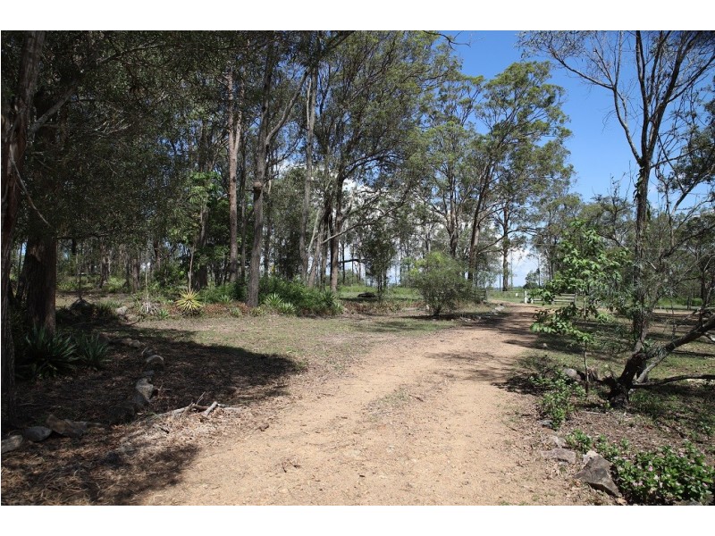 62 Langton Road, Blackbutt QLD 4306