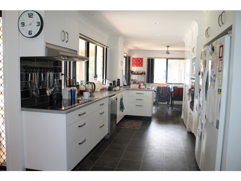 1043 Old Esk Road, Blackbutt QLD 4306