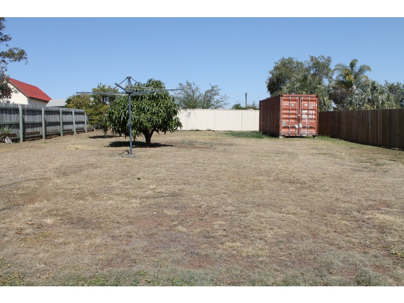 7 Miller Street, Blackbutt QLD 4306