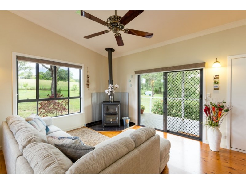 89 Bunya Way, Blackbutt QLD 4306