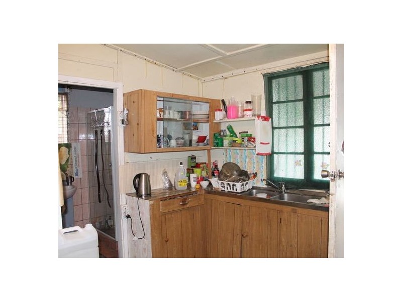 Blackbutt QLD 4306