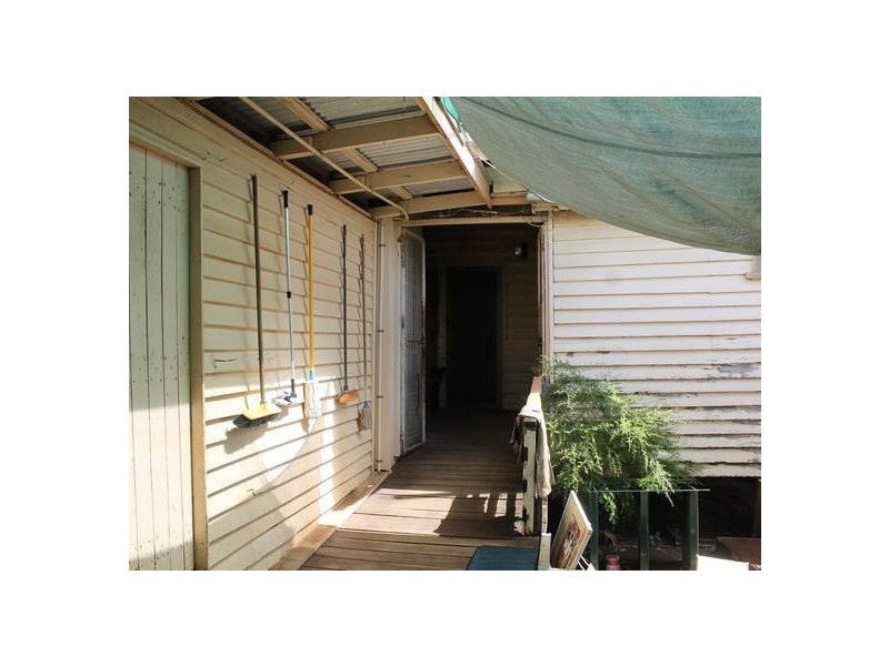 Blackbutt QLD 4306