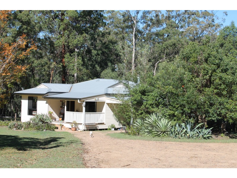 96 Packer Road, Blackbutt QLD 4306