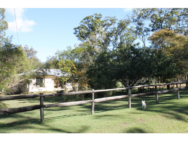 96 Packer Road, Blackbutt QLD 4306