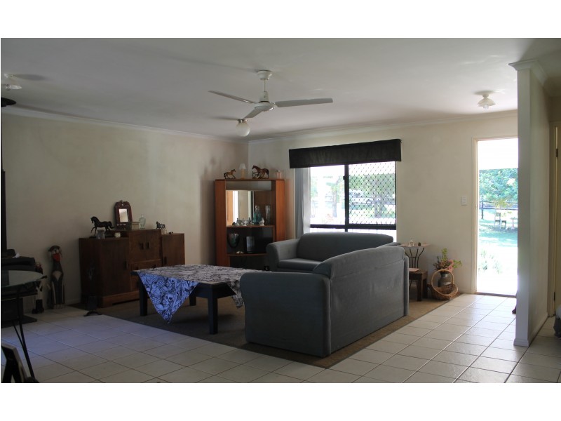 96 Packer Road, Blackbutt QLD 4306