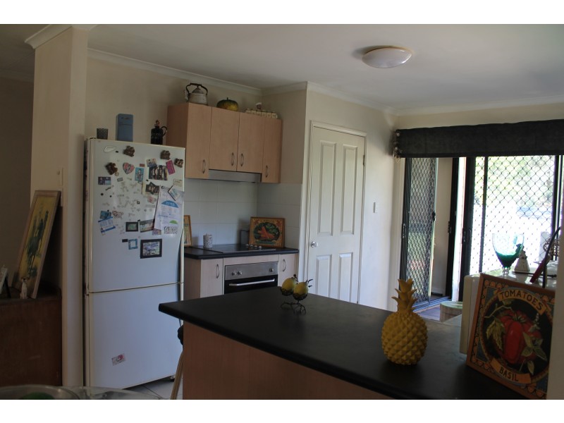 96 Packer Road, Blackbutt QLD 4306