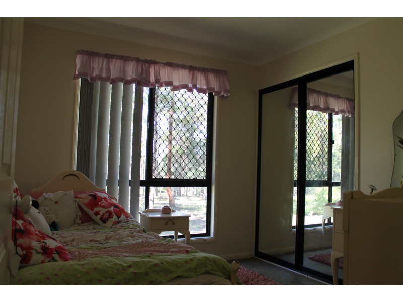 96 Packer Road, Blackbutt QLD 4306