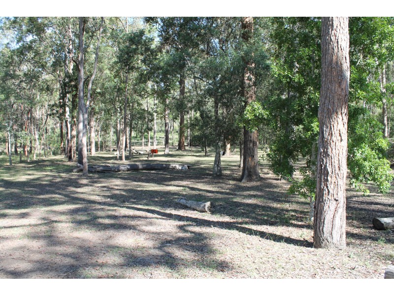96 Packer Road, Blackbutt QLD 4306