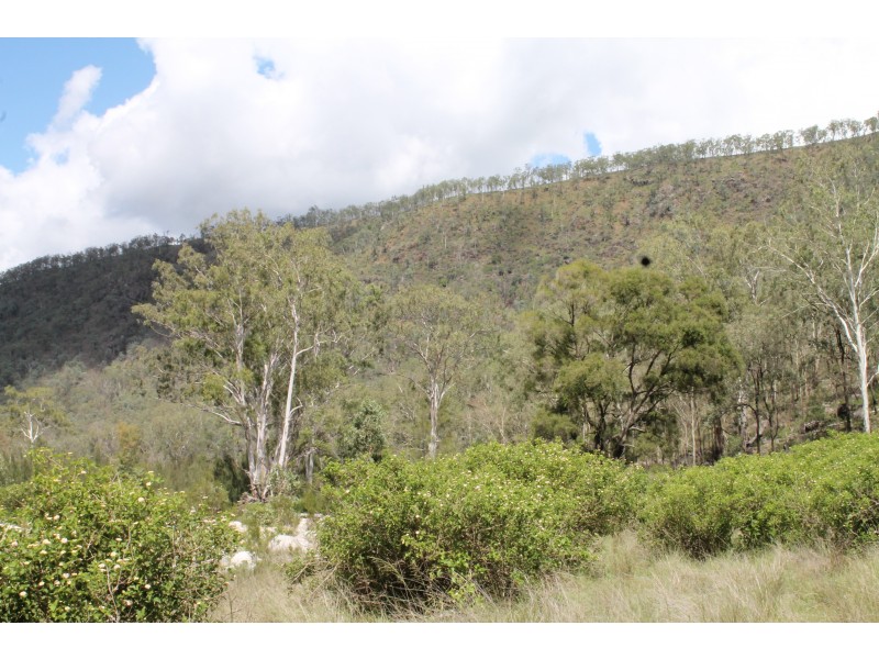 55 Waterhole Gully Road, Anduramba QLD 4355