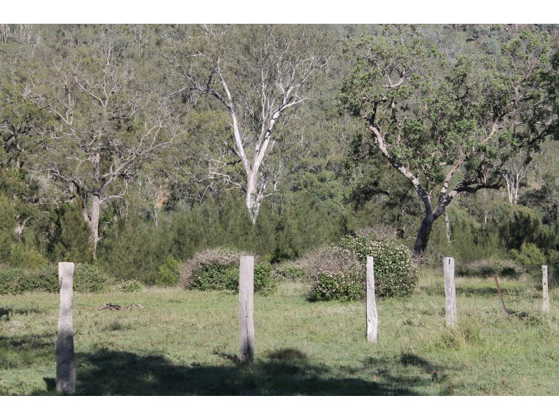 55 Waterhole Gully Road, Anduramba QLD 4355