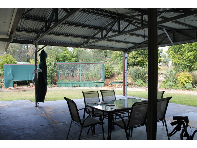 31 Miller Street, Blackbutt QLD 4306