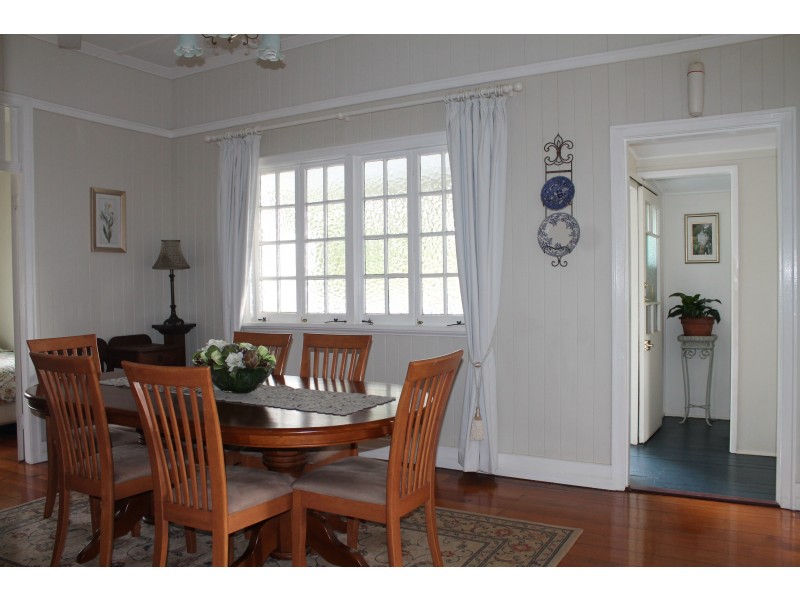 54  Hardgrave Road, Benarkin QLD 4306