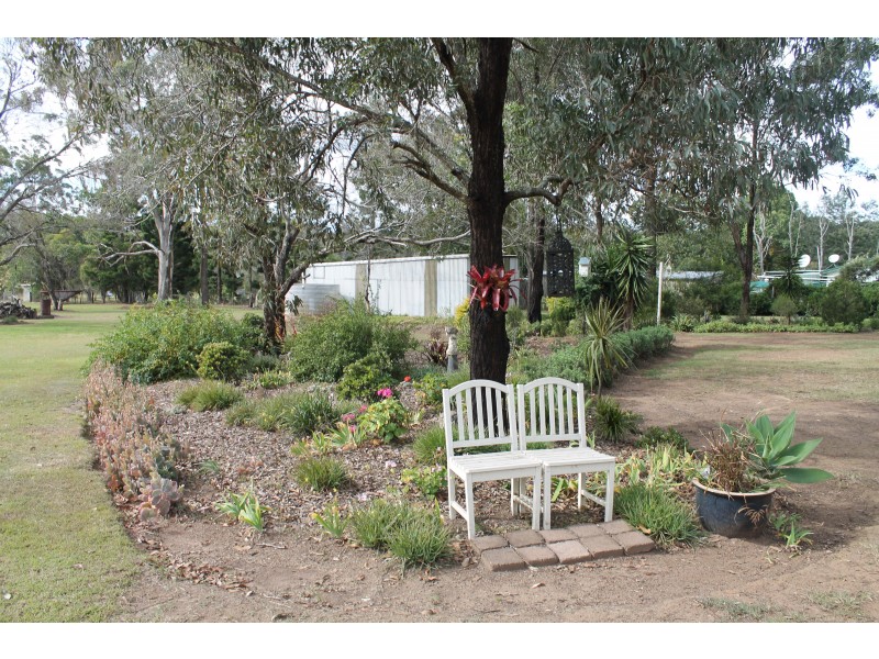 54  Hardgrave Road, Benarkin QLD 4306