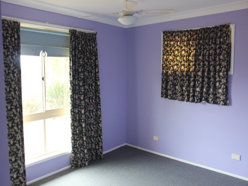 15 Morris Street, Blackbutt QLD 4306