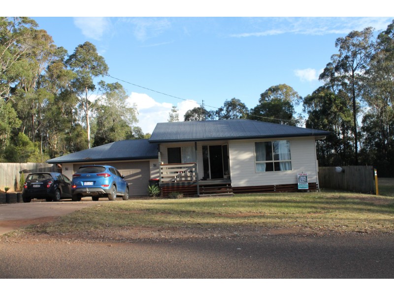 41 Blackbutt Street, Blackbutt QLD 4306
