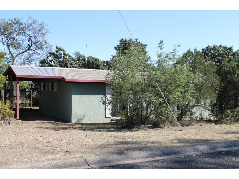 12 Gladys Street, Blackbutt QLD 4306