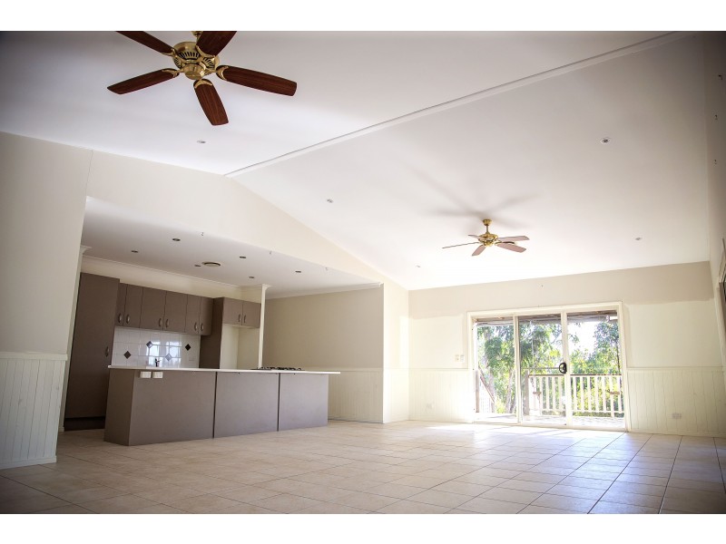 79 David Road, Blackbutt QLD 4306