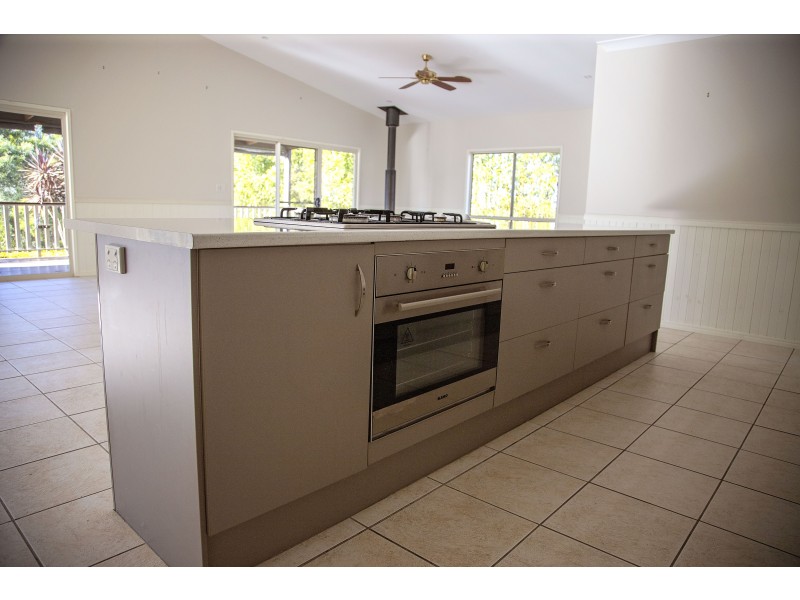 79 David Road, Blackbutt QLD 4306