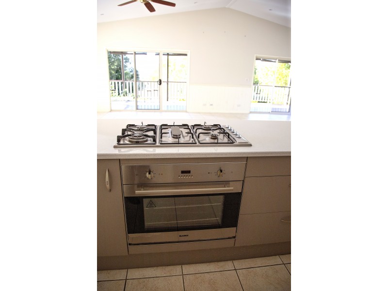 79 David Road, Blackbutt QLD 4306