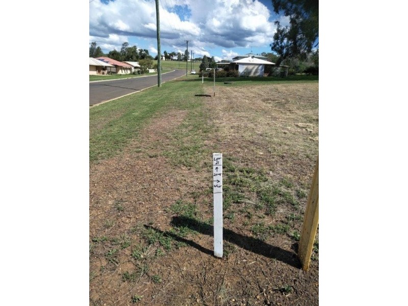 18 Park Drive, Yarraman QLD 4614