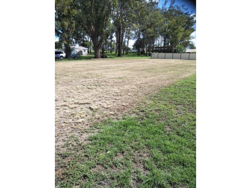 18 Park Drive, Yarraman QLD 4614
