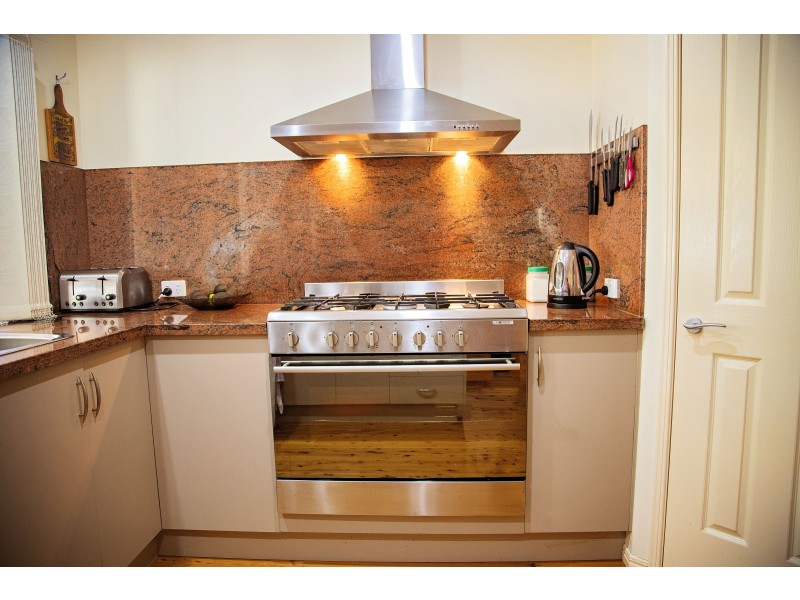 130 GILLILAND CRES, Blackbutt QLD 4306