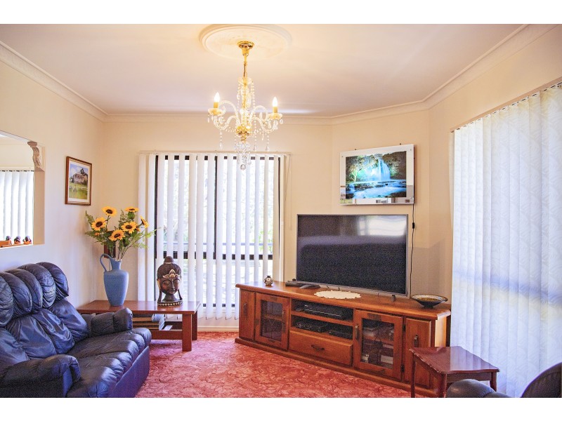 130 GILLILAND CRES, Blackbutt QLD 4306