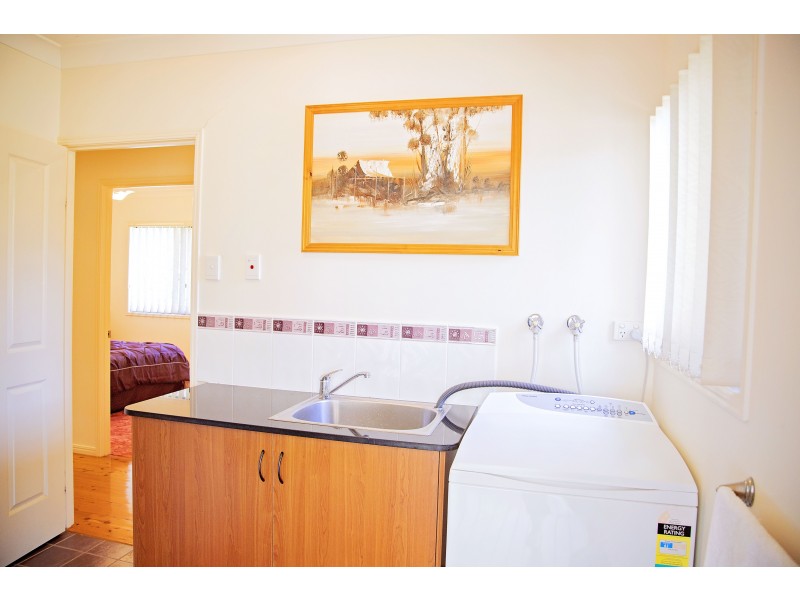 130 GILLILAND CRES, Blackbutt QLD 4306