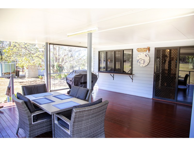 130 GILLILAND CRES, Blackbutt QLD 4306