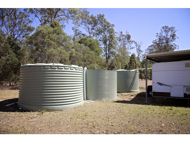 130 GILLILAND CRES, Blackbutt QLD 4306