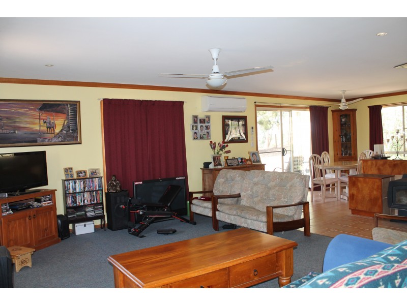 80 HILARY ROAD,, Benarkin QLD 4306